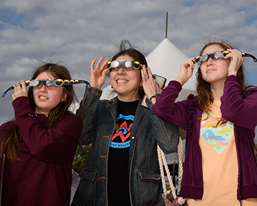 eclipse 3web.jpg